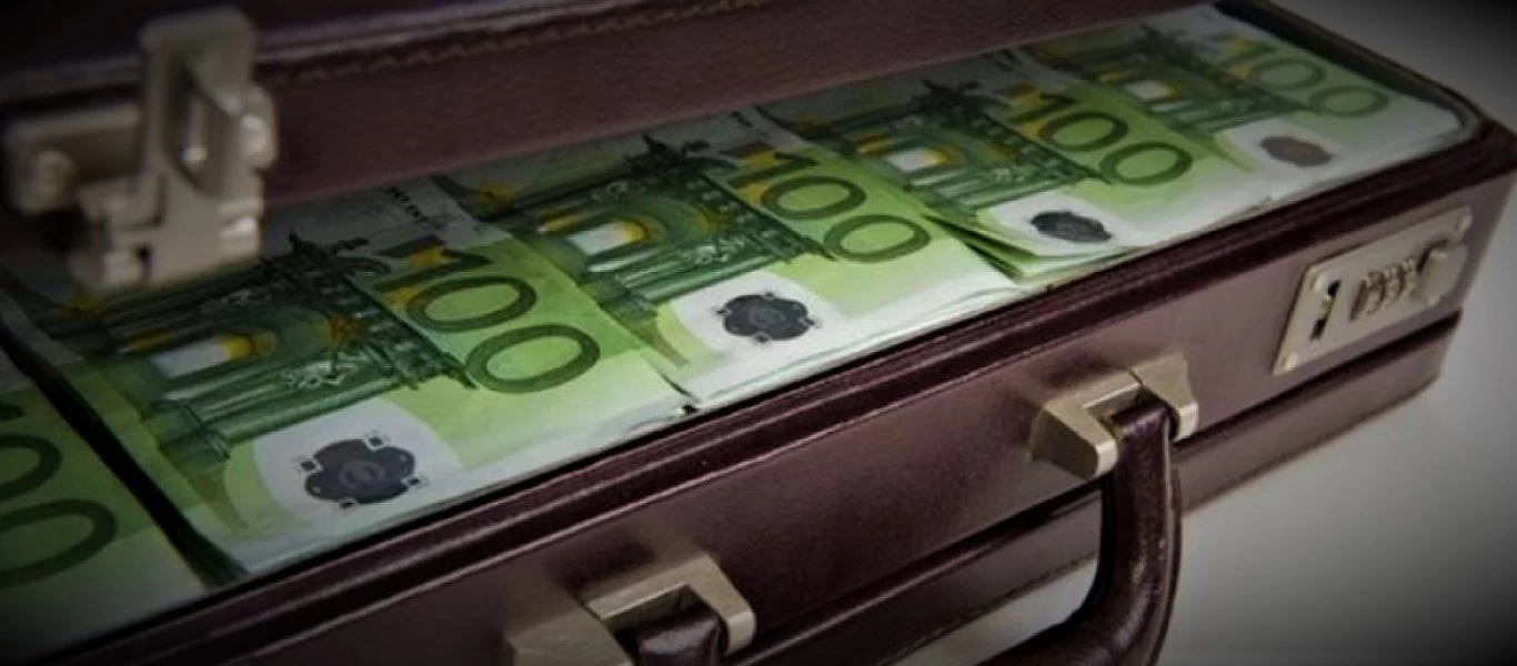 «Μετωπική» Real News και Χ.Χούμπαυλη για «πλαστά τιμολόγια» της εταιρείας ΑΤΕΣΕ και «ύποπτες συναλλαγές στην Σιγκαπούρη»